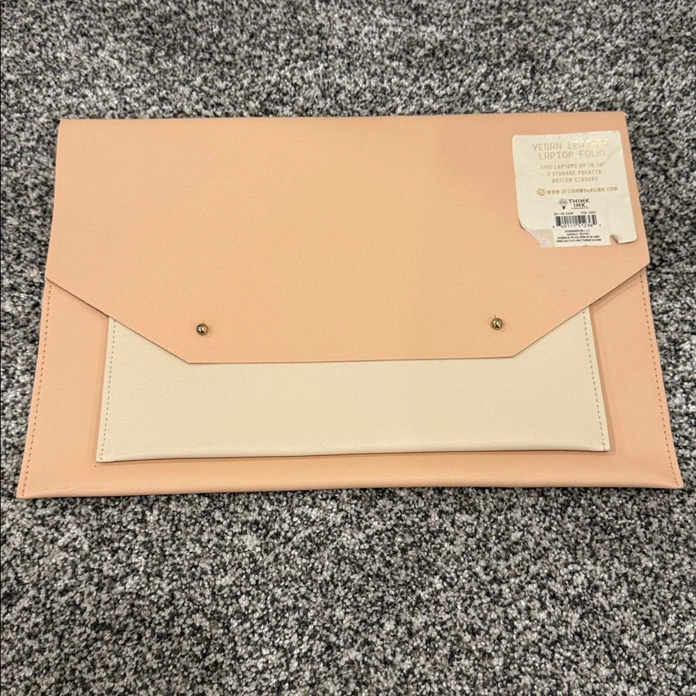 DesignWorks Ink Vegan Leather Classy Fun Stylish Laptop Folio Peach and Cream